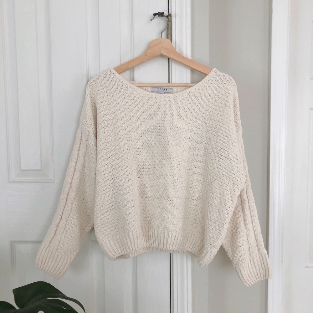 Favlux cream sweater - medium